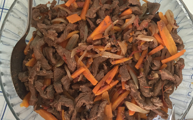 Picadinho de bife de alcatra ou contra filé