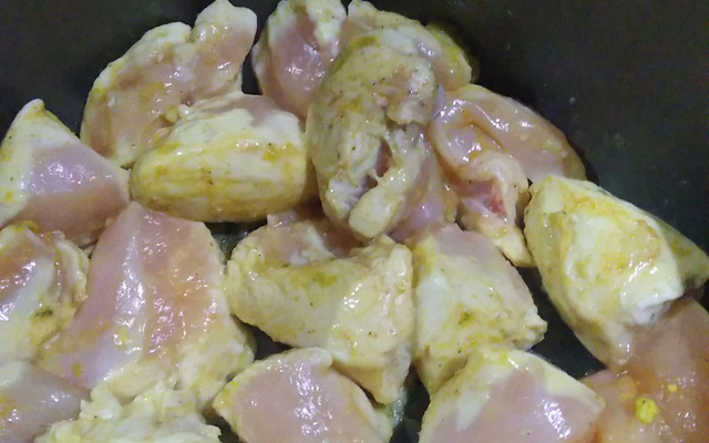 Peito de Frango ao molho