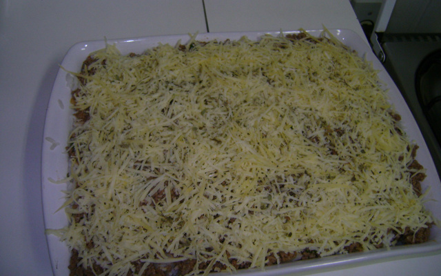 Arroz de forno com carne moida