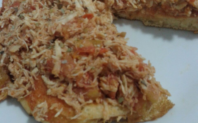 Pizza de liquidificador feita na frigideira