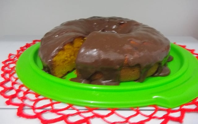 Bolo de cenoura sem óleo