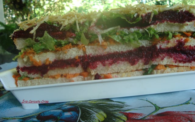 Bolo salgado de pão de forma