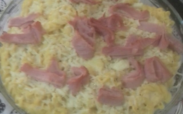 Estrogonofe de macarrão