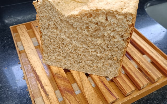 Pão de aveia na máquina de pão