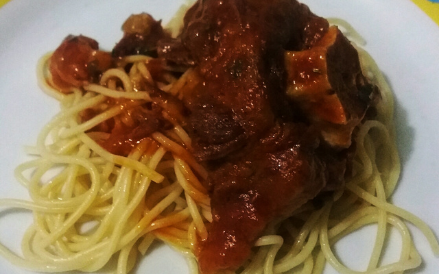 Rabada com espaguete alho e óleo tia Ro