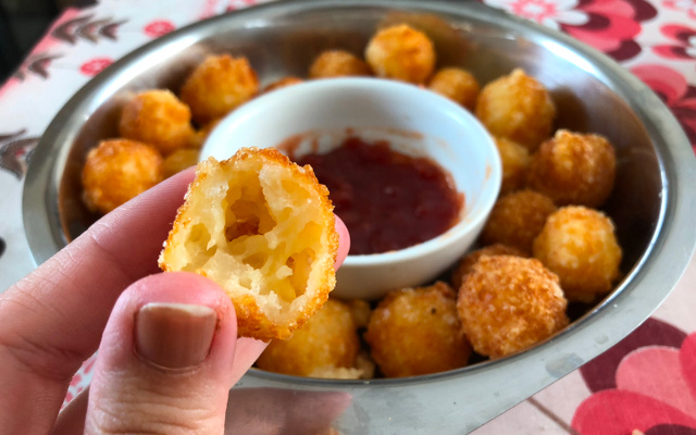 Pão de queijo frito da Kathleen