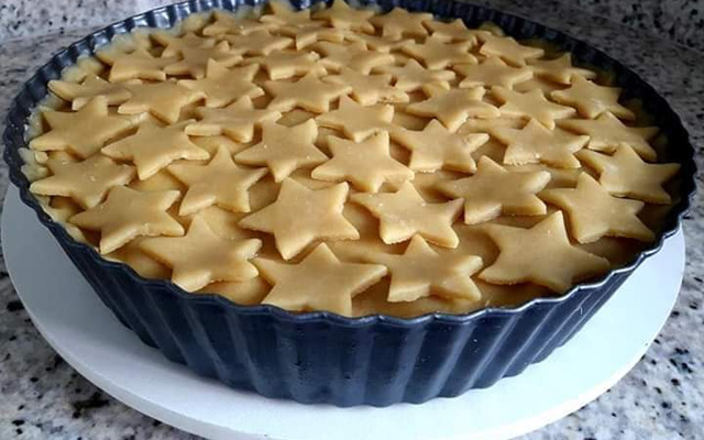 Torta de frango com palmito cremoso 