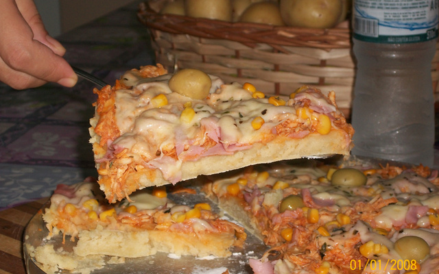 Pizza de liquidificador fácil e rápida