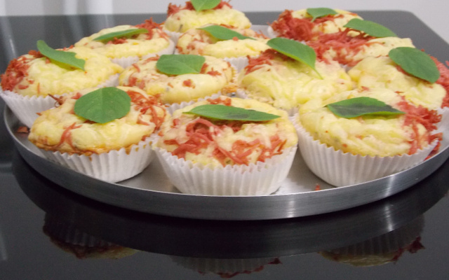 Cupcake salgado de calabresa