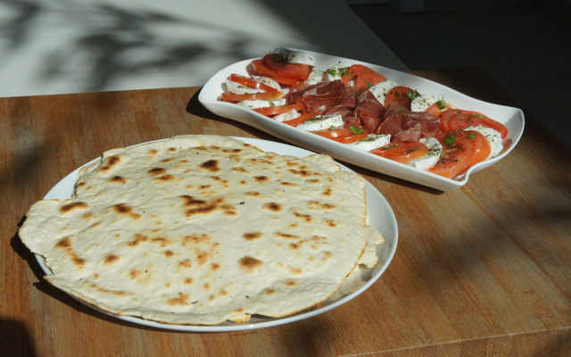 Piadina ( pão de frigideira)