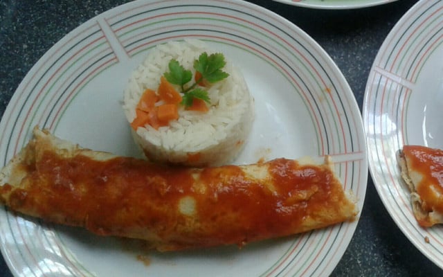 Panqueca de frango desfiado