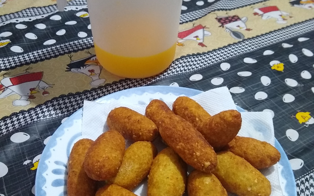 Bolinho de arroz e queijo de liquidificador