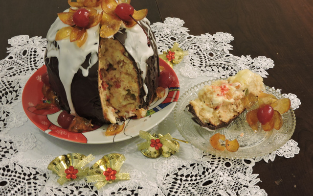 Panetone com recheio cremoso de laranja