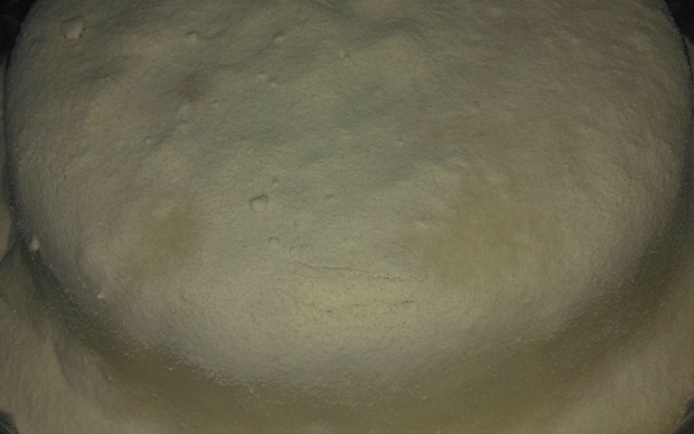 Bolo vulcão de leite ninho