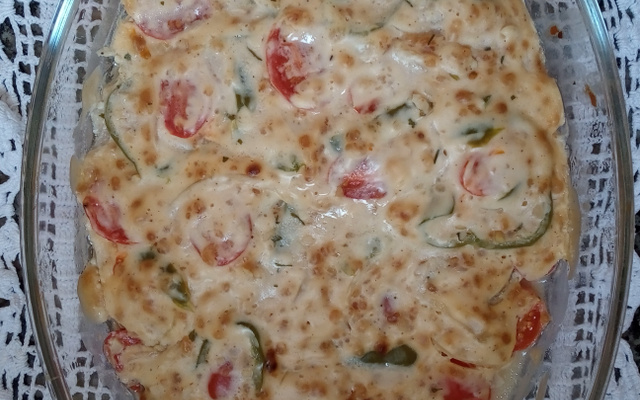 Filé de peixe ao creme de cebola