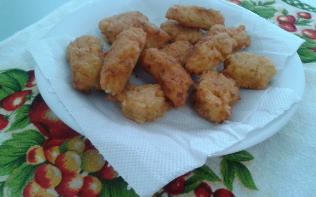 Bolinho de arroz crocante