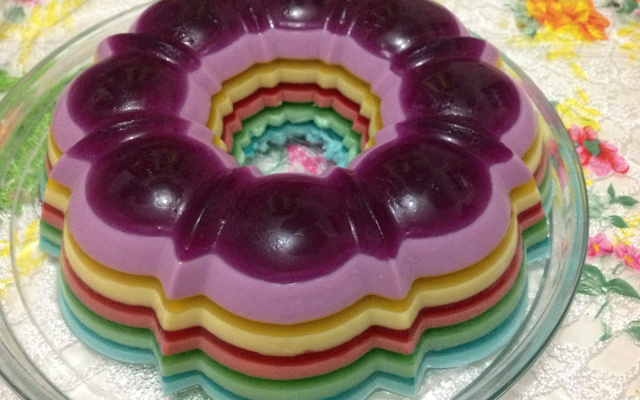 Gelatina multicolorida