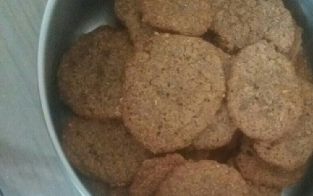 Biscoito de gengibre com açúcar mascavo