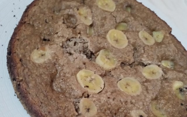 Bolo diet de banana, sem farinha e sem açúcar