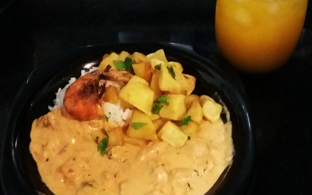 Estrogonofe de camarão