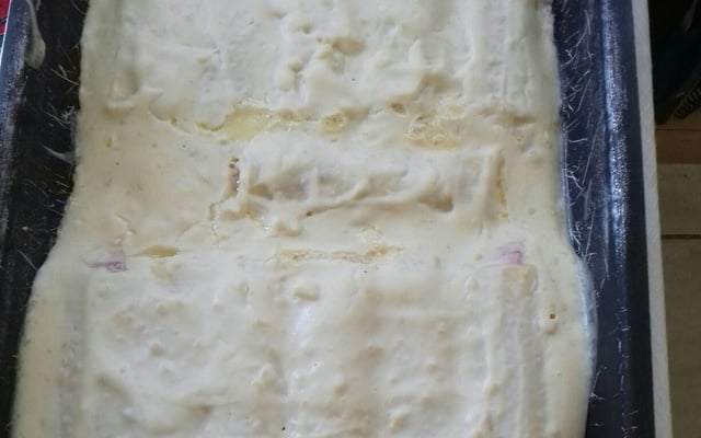 Canelone ao molho branco