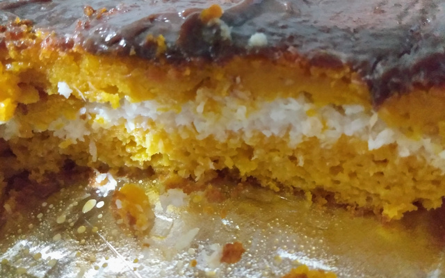 Bolo de prestígio amarelinho