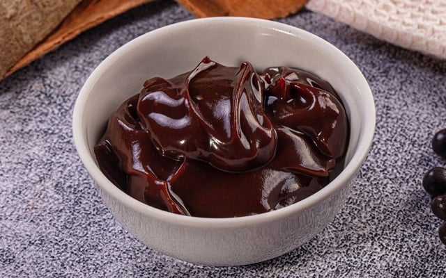 Ganache sem glúten e sem lácteos cremosa de chocolate