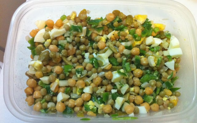 Salada de grão-de-bico