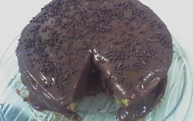 Bolo de cenoura prático de microondas