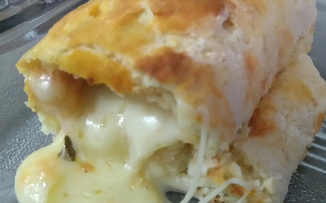 Pão caseiro com fermento em pó da Denise