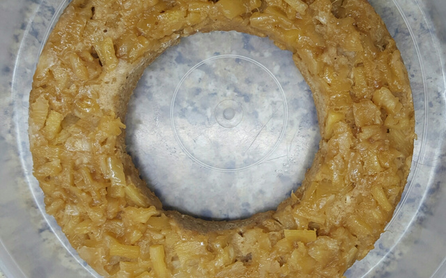 Bolo Integral de abacaxi com coco