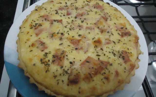 Quiche de queijo e presunto