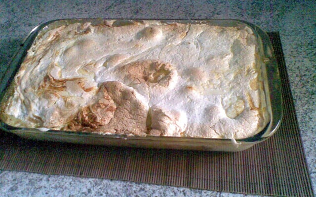 Delícia de banana com suspiro