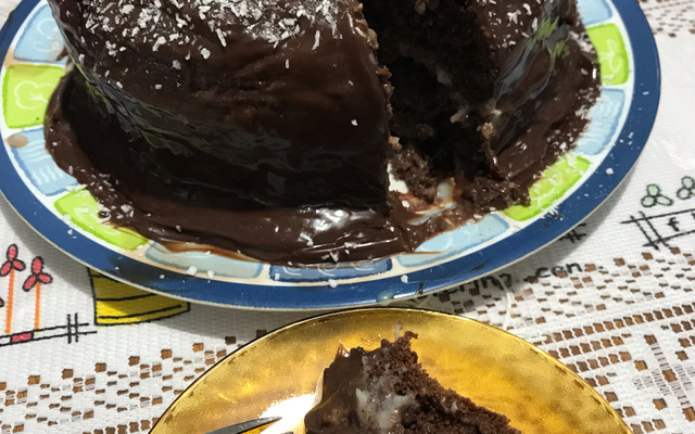 Bolo de prestígio gelado