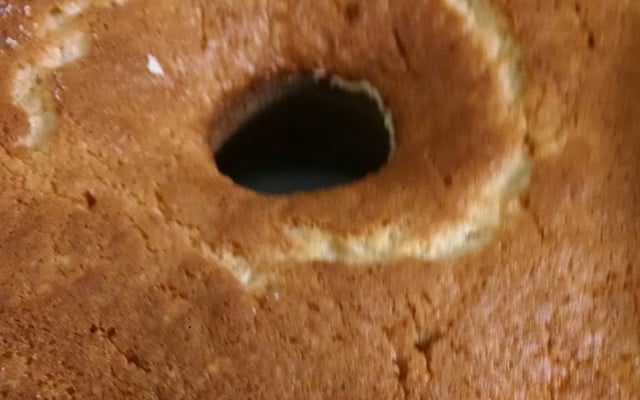 Bolo simples de coco