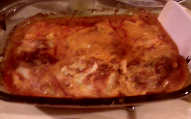 Filé de anjo com creme de cebola e leite de coco