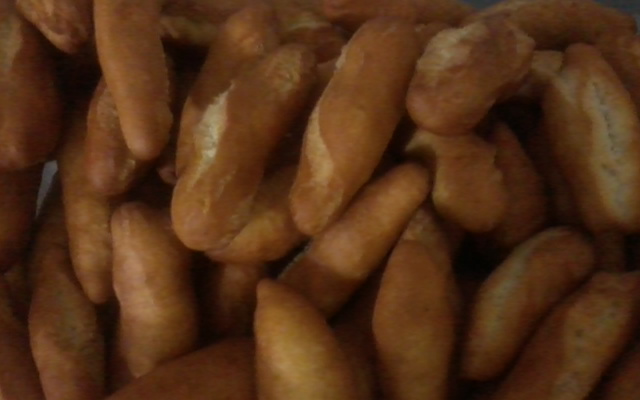 Biscoito de trigo frito