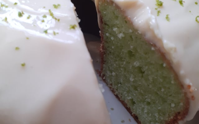 Bolo verde de limão