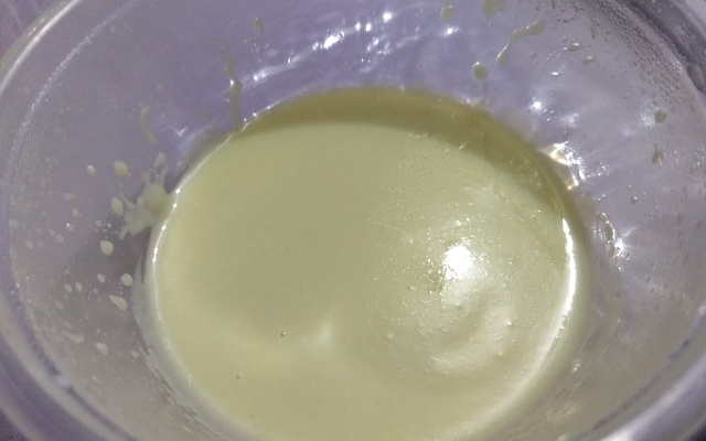 Leite condensado caseiro de micro-ondas