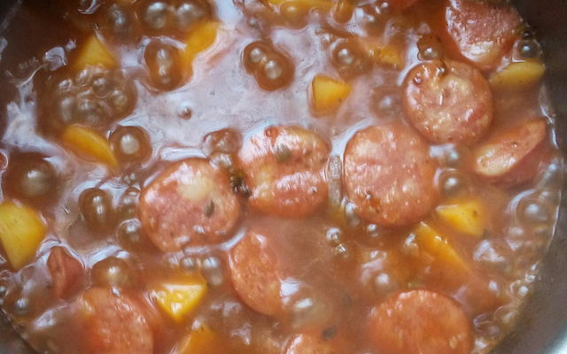 Linguiça calabresa com batata