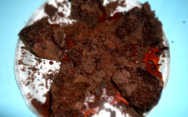 Cobertura de chocolate para bolo rápida