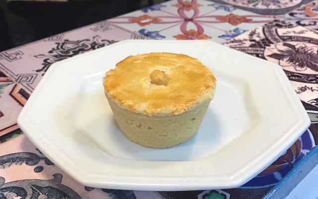 Torta de frango com massa podre diferente