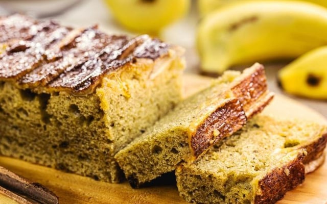 Bolo de banana com farinha de aveia integral na airfryer