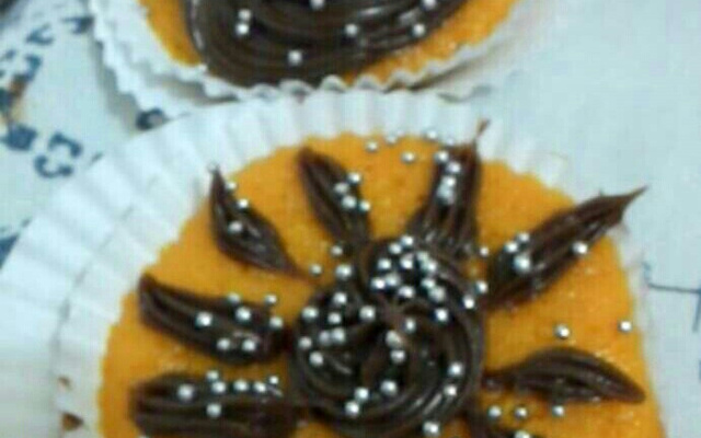 Cupcake de cenoura com cobertura de brigadeiro