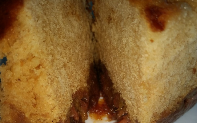 Bolo de banana caramelizada sensacional