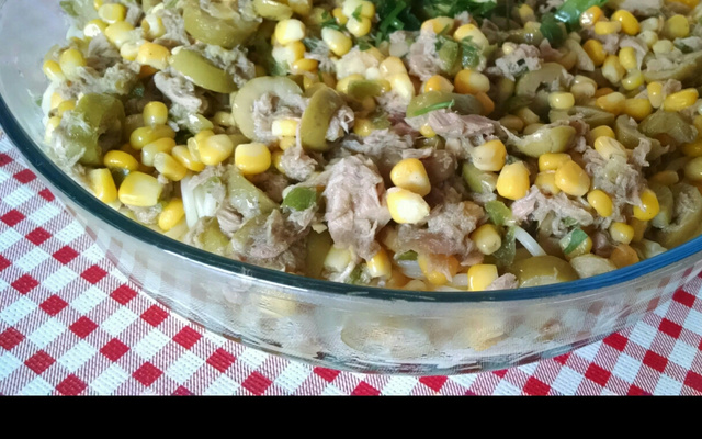 Espaguete com atum ou espaguete da Eli