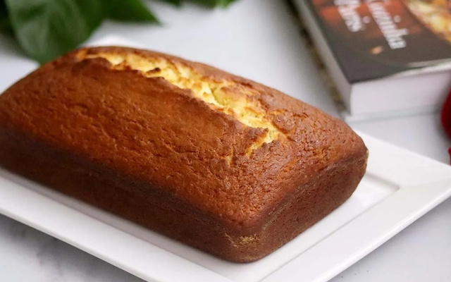Bolo de laranja com louro