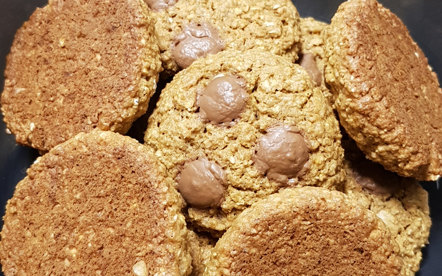 Cookies de aveia e chocolate