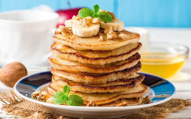 Panqueca doce sem glúten e lactose