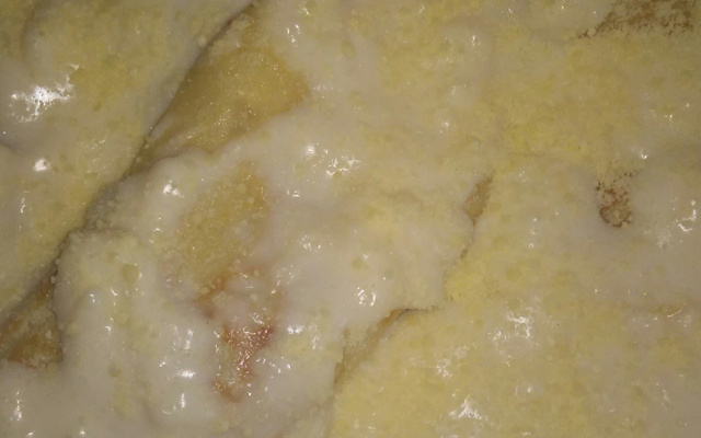 Panqueca de carne seca ao molho branco